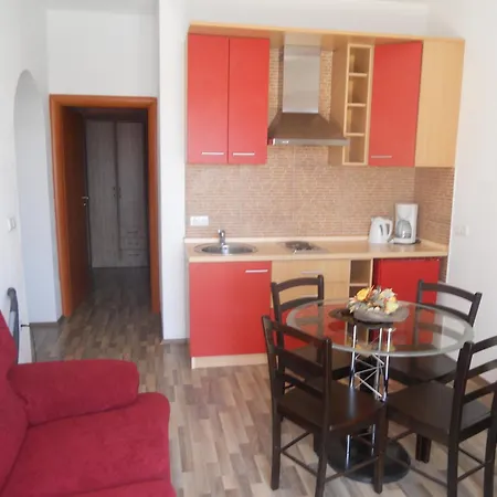 Rosana Apartment *